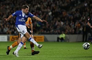 Images Dated 23rd September 2009: Dan Gosling's Hat-Trick: Everton's Carling Cup Victory over Hull City (Round 3)