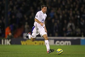 Images Dated 16th February 2013: Darron Gibson's Dramatic FA Cup Performance: Oldham Athletic vs. Everton (16-02-2013)
