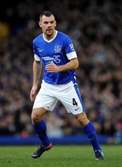 Images Dated 2nd February 2013: Darron Gibson's Dramatic Performance: Everton's Thrilling 3-3 Draw Against Aston Villa (02-02-2013)