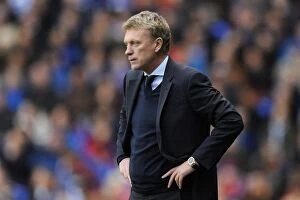 Images Dated 17th November 2012: David Moyes Leads Everton to a 2-1 Victory over Reading in the Barclays Premier League at Madjeski