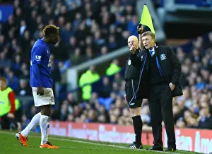 David Moyes vs. Louis Saha: Intense Moment at Goodison Park (Everton vs. Sunderland, February 26, 2011, Barclays Premier League)