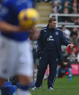Newcastle V Everton Prints: David Moyes vs Newcastle United: A Tactical Showdown at St