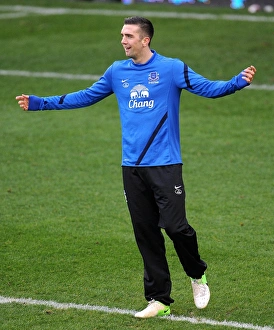 Everton 0 V Swansea City 0 : Goodison Park : 12-01-2013 Prints: Determined Duffy: A Scoreless Stalemate at Goodison Park - Everton vs Swansea City (12-01-2013)