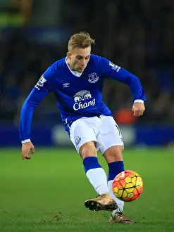 Deulofeu's Brilliance: Everton Outshines Tottenham at Goodison Park - Premier League