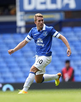 Pre-Season Friendly Prints: Deulofeu's Brilliance: Everton Overcome Real Betis in Pre-Season Friendly