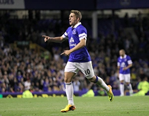 Capital One Cup Prints: Deulofeu's Stunner: Everton's Game-Winning Goal in Capital One Cup Victory over Stevenage (28-08-2013)