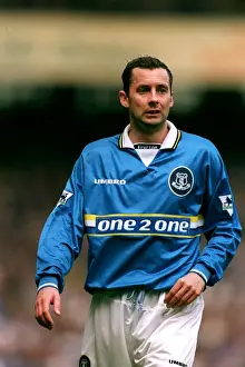 Don Hutchison's Unyielding Spirit: Everton vs Charlton Athletic