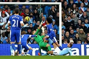Images Dated 1st December 2012: Dramatic Equalizer: Marouane Fellaini Stuns Manchester City with Last-Minute Goal for Everton (1-1)