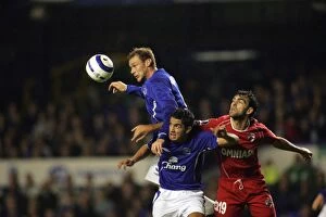 Everton vs Dinamo Bucharest Collection: Duncan Ferguson
