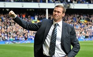 Images Dated 7th May 2011: Duncan Ferguson's Emotional Return: Everton vs. Manchester City, Premier League (07 May 2011)