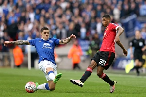 Emirates FA Cup - Semi-Final - Everton v Manchester United - Wembley Stadium Gallery: Emirates FA Cup - Semi-Final - Everton v Manchester United - Wembley Stadium