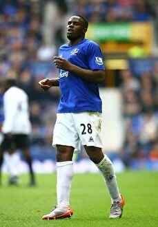 Images Dated 7th May 2011: Epic Showdown: Anichebe vs Manchester City at Goodison Park (May 2011)