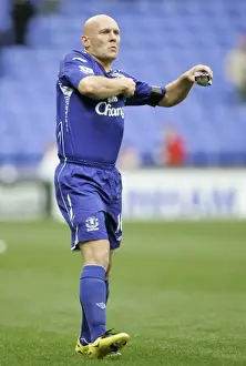 Euphoria Unleashed: Thomas Gravesen's Iconic Goal Celebration vs. Bolton Wanderers (01/09/07)