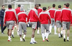 Images Dated 31st March 2009: Everton FC: Darren Bent in Training with England Squad, London Colney (March 2009)