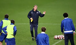 Everton FC: David Moyes Orders Players at Europa League Training Session, Estadio da Luz