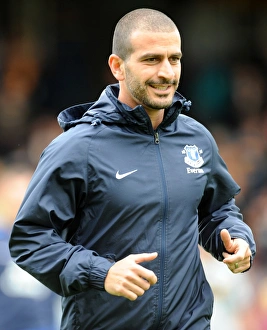 Season 2012-13 Prints: Everton FC at Motherwell's Fir Park Stadium: Pre-Season Training with Sports Scientist Steve Tashjian