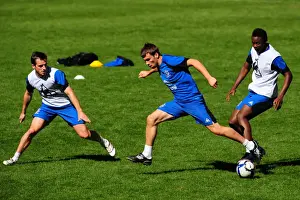 Pre Season Tour - Training Prints: Everton FC: Suncorp Stadium Training - Leighton Baines