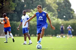 Framed Print : Everton FC: Unyielding Preparation - Intense Training in Philadelphia, July 2011 Framed Print : Everton FC: Unyielding Preparation - Intense Training in Philadelphia, July 2011