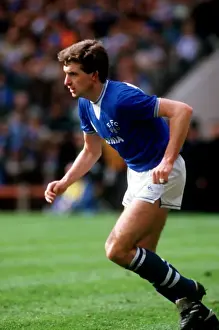 Everton FC vs Luton Town: FA Cup Semi-Final Showdown - Kevin Sheedy's Unyielding Determination