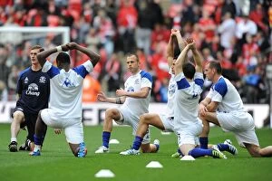 Images Dated 14th April 2012: Everton FC at Wembley: Heitinga and Team-Mates Gear Up for Liverpool FA Cup Semi-Final