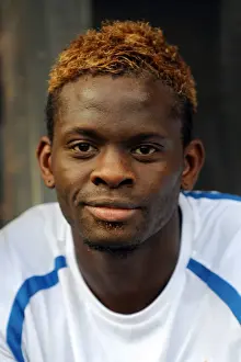 Louis Saha Prints: Everton Football Club: A Footballing Legend - Louis Saha in Everton Colors