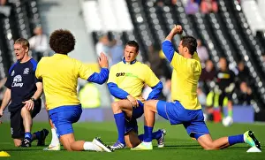 Everton Players Pre-Match Warm-Up: Fulham vs Everton, Barclays Premier League (23 October 2011)