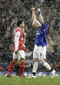 Andy Johnson Collection: Everton v Arsenal - Andrew Johnson celebrates at the end of the game