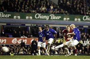 Season 06-07 Gallery: Everton v Blackburn Rovers FA Cup 3rd Round Andrew Johnson scores for Everton from the penalty spot