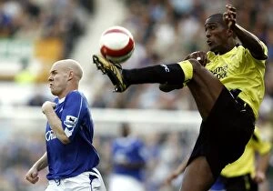 Everton v Manchester City Evertons Andy Johnson iin action against Man Citys Sylvain Distin