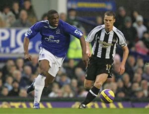 Images Dated 30th December 2006: Everton v Newcastle United Victor Anichebe and Scott Parker