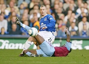 Images Dated 30th October 2004: Everton vs. Aston Villa: 04-05 Season - The Unforgettable 1-1 Stalemate