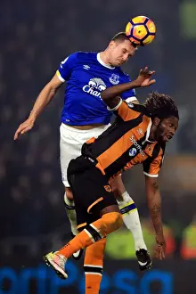 Everton vs Hull City: Jagielka vs Mbokani - Aerial Battle in the Premier League