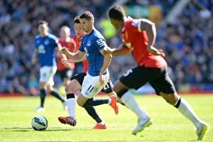 Images Dated 26th April 2015: Everton vs Manchester United: Kevin Mirallas Thrills at Goodison Park - Barclays Premier League
