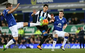 Football Soccer Full Length Prints: Everton vs Newcastle United: Ayoze Perez vs Jagielka and Coleman - Intense Battle for Possession
