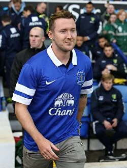 Images Dated 11th January 2014: Everton Welcomes New Signing Aiden McGeady: 2-0 Victory Over Norwich City (January 11, 2014)