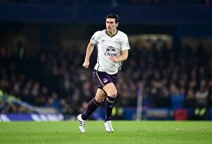 Images Dated 11th February 2015: Everton's Battle at Stamford Bridge: Gareth Barry Stands Firm Against Chelsea
