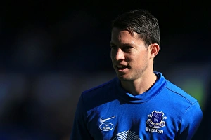 Framed Print : Everton's Bryan Oviedo Celebrates in Goodison Park: Everton 3-1 Southampton (Premier League 2012) Framed Print : Everton's Bryan Oviedo Celebrates in Goodison Park: Everton 3-1 Southampton (Premier League 2012)