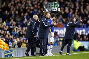 Framed Print : Everton's Dan Gosling Prepares to Substitute On: Everton v Sunderland, Barclays Premier League, Goodison Park - December 2008 Framed Print : Everton's Dan Gosling Prepares to Substitute On: Everton v Sunderland, Barclays Premier League, Goodison Park - December 2008