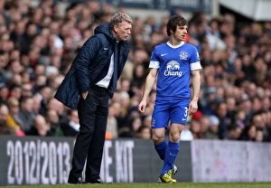 Images Dated 7th April 2013: Everton's David Moyes Consults Leighton Baines on Touchline at Tottenhotspur vs. Everton, 2013