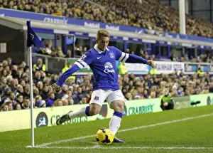 Everton's Dominance: Deulofeu's Corner Seals 4-1 Win Over Fulham (14-12-2013)