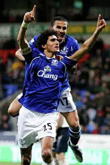 Everton's Fellaini and Cahill: Unforgettable Goal Celebration vs. Bolton Wanderers in Premier League (October 2008)