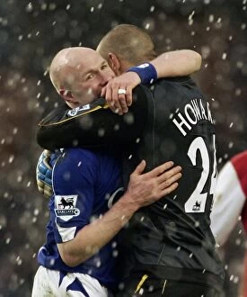 Everton v Arsenal (March) Gallery: Evertons goalscorer Johnson celebrates with Tim Howard