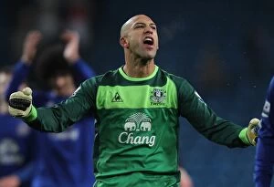 20 December 2010 Manchester City v Everton Collection: Everton's Historic Triumph: Tim Howard's Unforgettable Performance in Everton's Victory over
