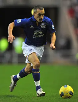 Framed Print : Everton's Leon Osman in Action: Thrilling Premier League Showdown vs Sunderland (December 2011) Framed Print : Everton's Leon Osman in Action: Thrilling Premier League Showdown vs Sunderland (December 2011)