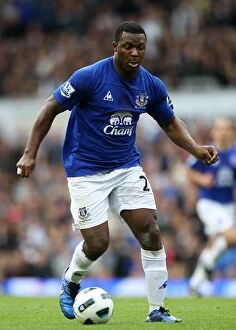 Images Dated 9th December 2010: Everton's Powerhouse: Ayegbeni Yakubu