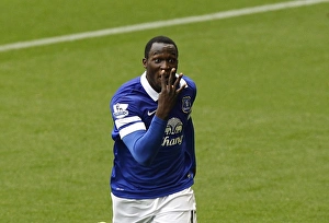 Celebration Half Length Mid Prints: Everton's Romelu Lukaku: Double Strike & Glory: Everton 3-0 Arsenal (BPL)