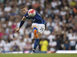 Everton's Ross Barkley Faces Off Against Tottenhotspur in Premier League Clash - Devlin/PA Wire