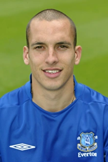 Everton's Tenacious Midfielder: Leon Osman