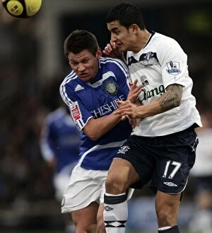 Images Dated 3rd January 2009: Everton's Tim Cahill in Action: FA Cup Third Round Victory over Macclesfield Town (3/1/09)