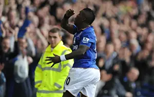 Everton's Triumph: Royston Drenthe's Strike Seals Wigan's Defeat (September 17, 2011, Barclays Premier League)